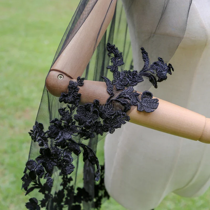 1 Layer Bridal Veil with Black Lace Applique Wedding Dress Fingertip Black Wedding Veil - Image 5