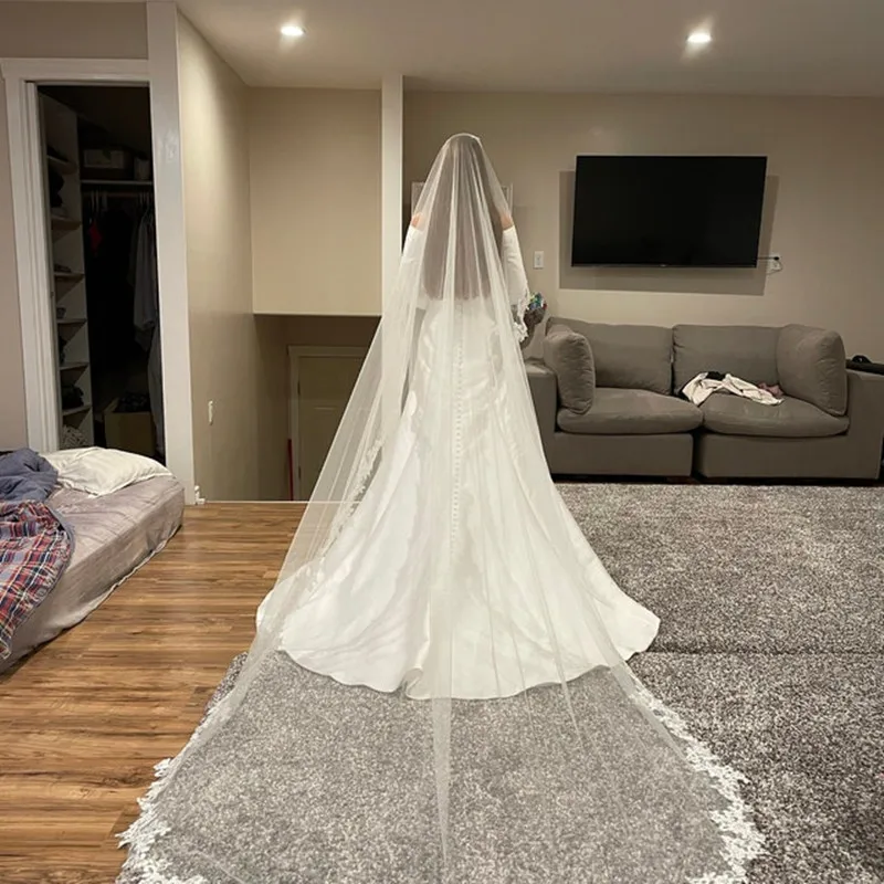 1 Tier Lace Applique Wedding Veil Cathedral Length Bridal Veil