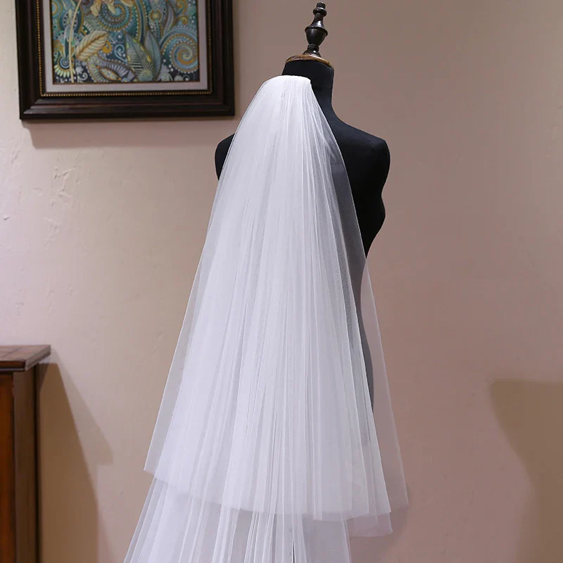 2 Layer Cut Edge Wedding Veil Cover Face Veil Bridal Accessories Blusher Veil In White ,Ivory - Image 4