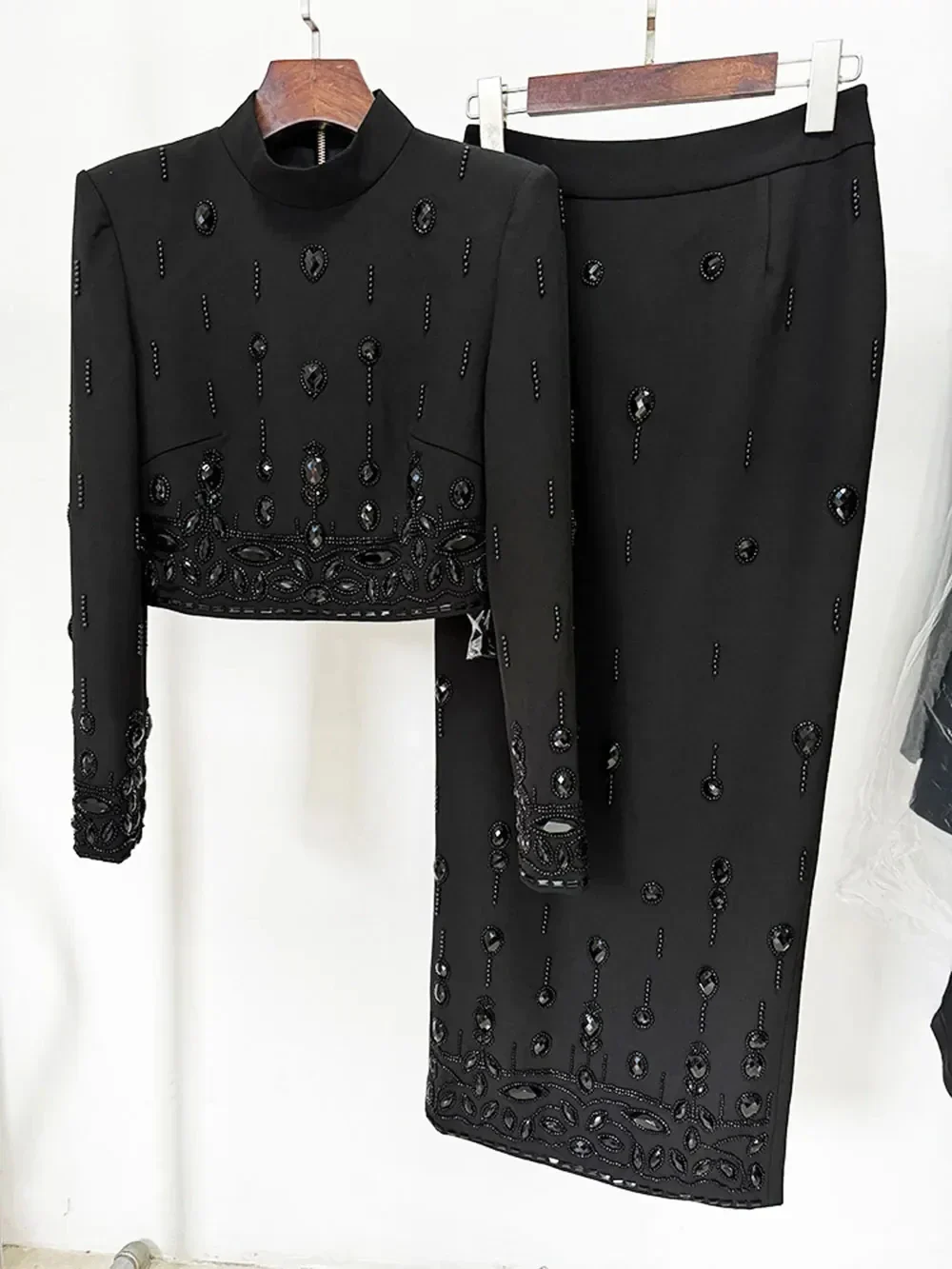 2024 Heavy Industry Nail Bead Inlaid Diamond Short Skirt Set O-neck Long Sleeve Slim Fit Short Top+Nail Bead Skirt Two Piece Set - Image 9