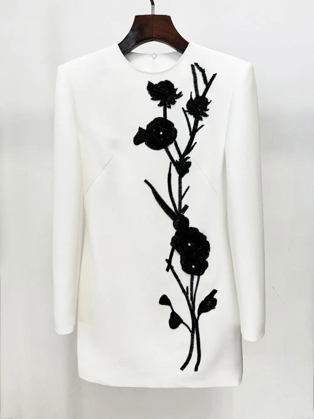 2024 Women Sequined Bead Flower Elegant Dress O-Neck Long Sleeved Bodycon Mini White Dress Celebrity Cocktail Party Vestidos - Image 4