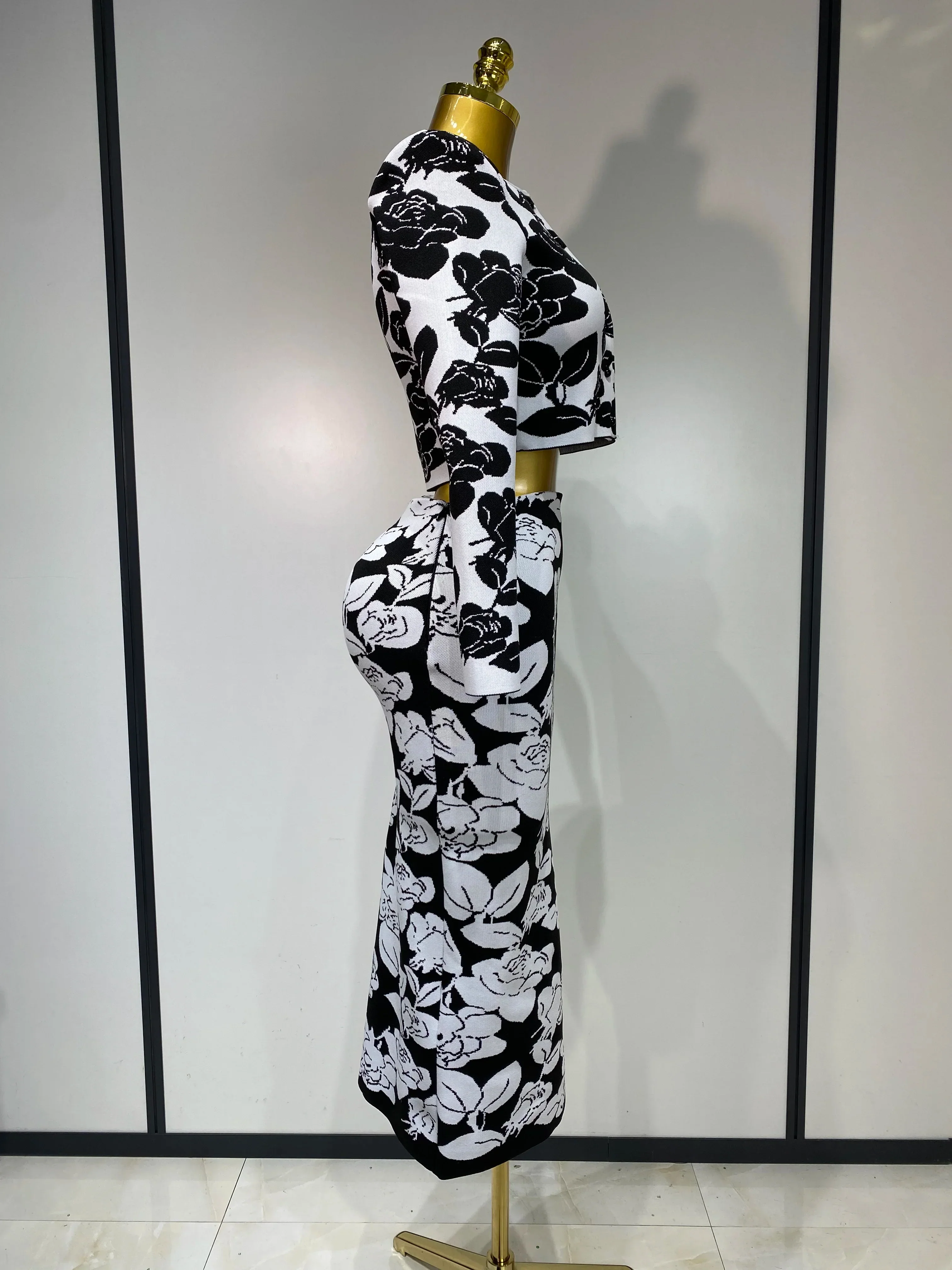 Women Long Sleeve Jacquard Weave Two Pieces Set Celebrity Red Carpet Dress Birthday Bodycon Bandage Women's Set - Image 3