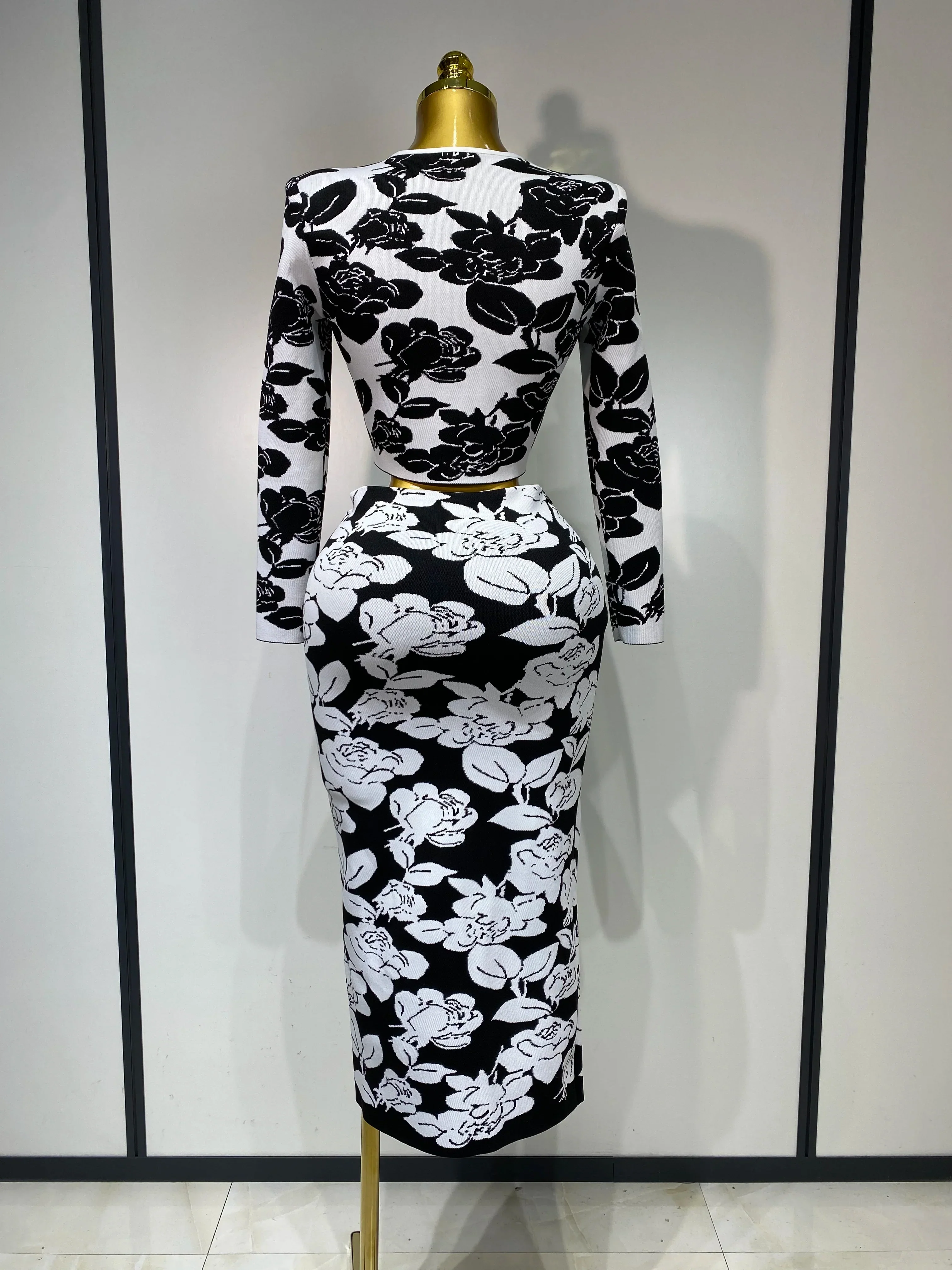 Women Long Sleeve Jacquard Weave Two Pieces Set Celebrity Red Carpet Dress Birthday Bodycon Bandage Women's Set - Image 4