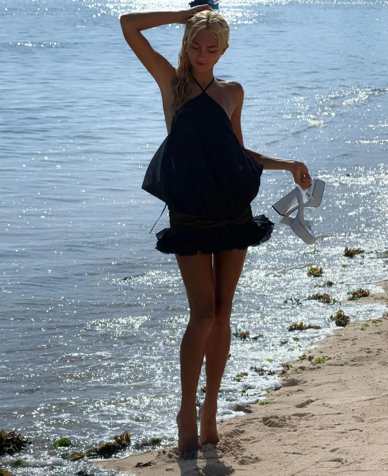 New Summer Black Color Women Sexy Halter Backless Loose Ball Gown Mini Dress Beach Style Girls' Vacation Birthday Outfit - Image 3