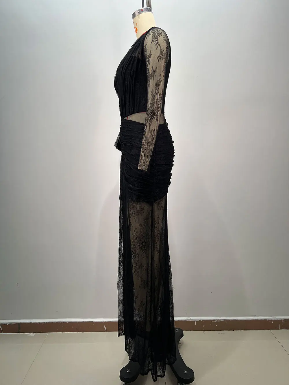 Women's Light Luxury Lace Maxi Dress Diagonal Collar Lace Long Sleeve Bodycon Draped Split Sexy Long Dresses Party Vestidos - Image 3