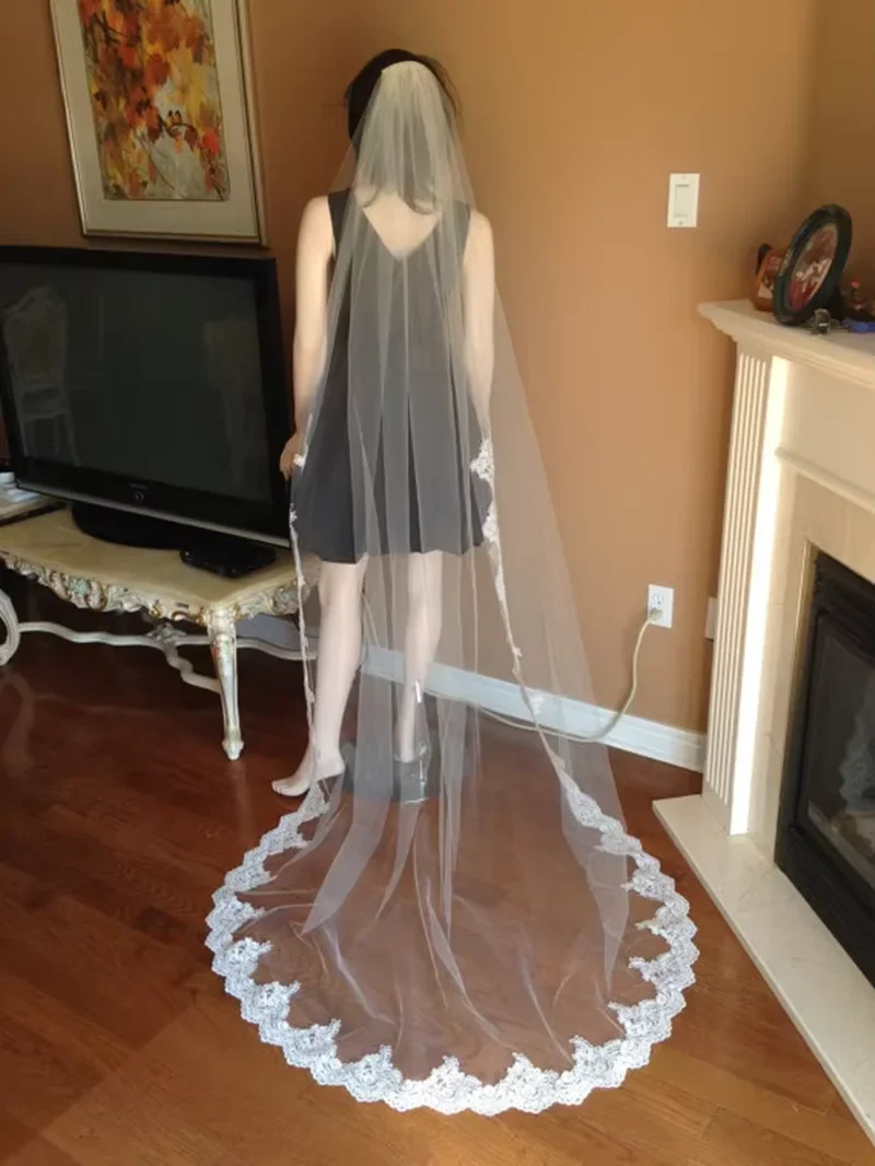 250cm lace wedding veil 1 layer bridal veil with metal comb in white , off white , ivory - Image 3