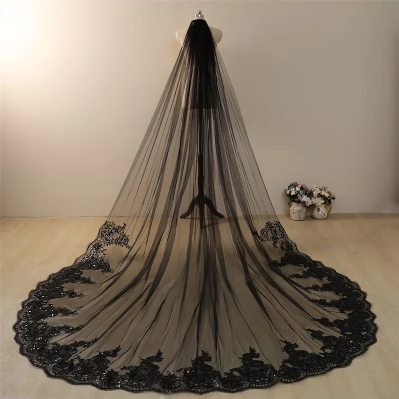 3.5 Meters Sequined Veil Black Lace Bridal Veil Metal Comb - Image 2