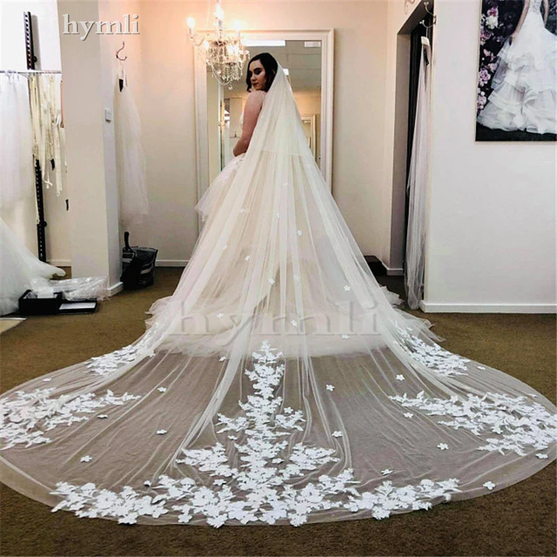 4 Meters 2 Layer Lace Appliqued Wedding Veil Cathedral Blusher Flower Veil with Metal Comb