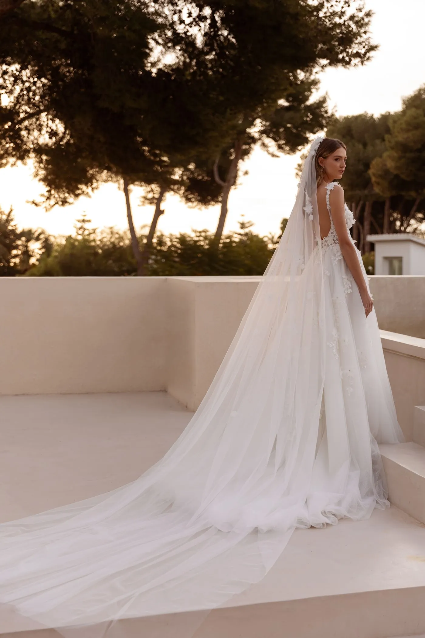 A-line Wedding Dresses Floral Applique Boho Bridal Gowns Vestido De Novia - Image 2
