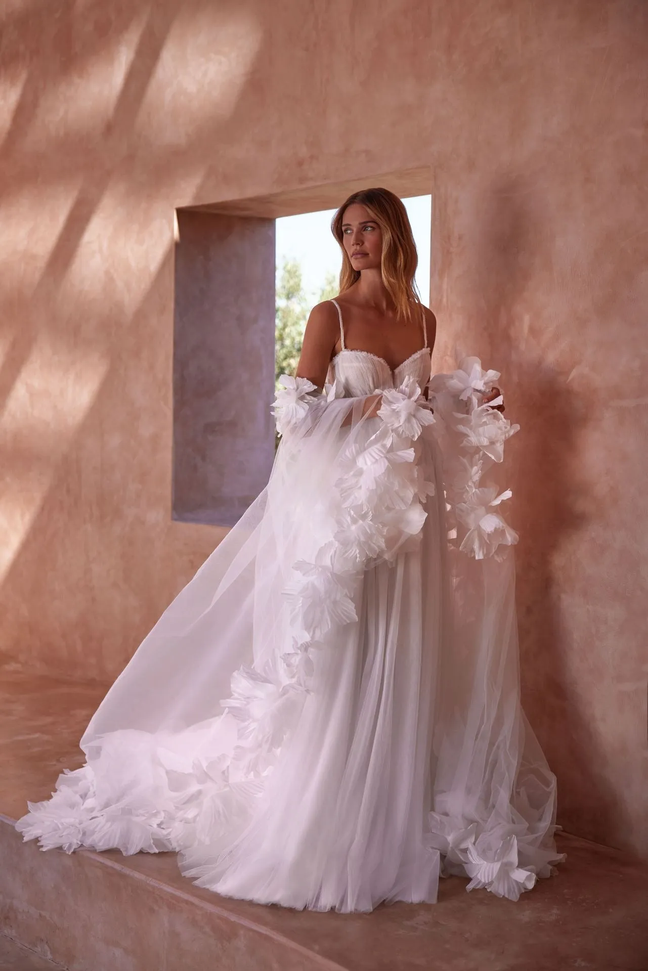 Princessy Ethereal Tulle A-Line Wedding Gown on Spaghetti Straps Bridal Gown Court Train Princess Modern Wedding Dress Vestido De Novia Mermaid Bow Satin - Image 3