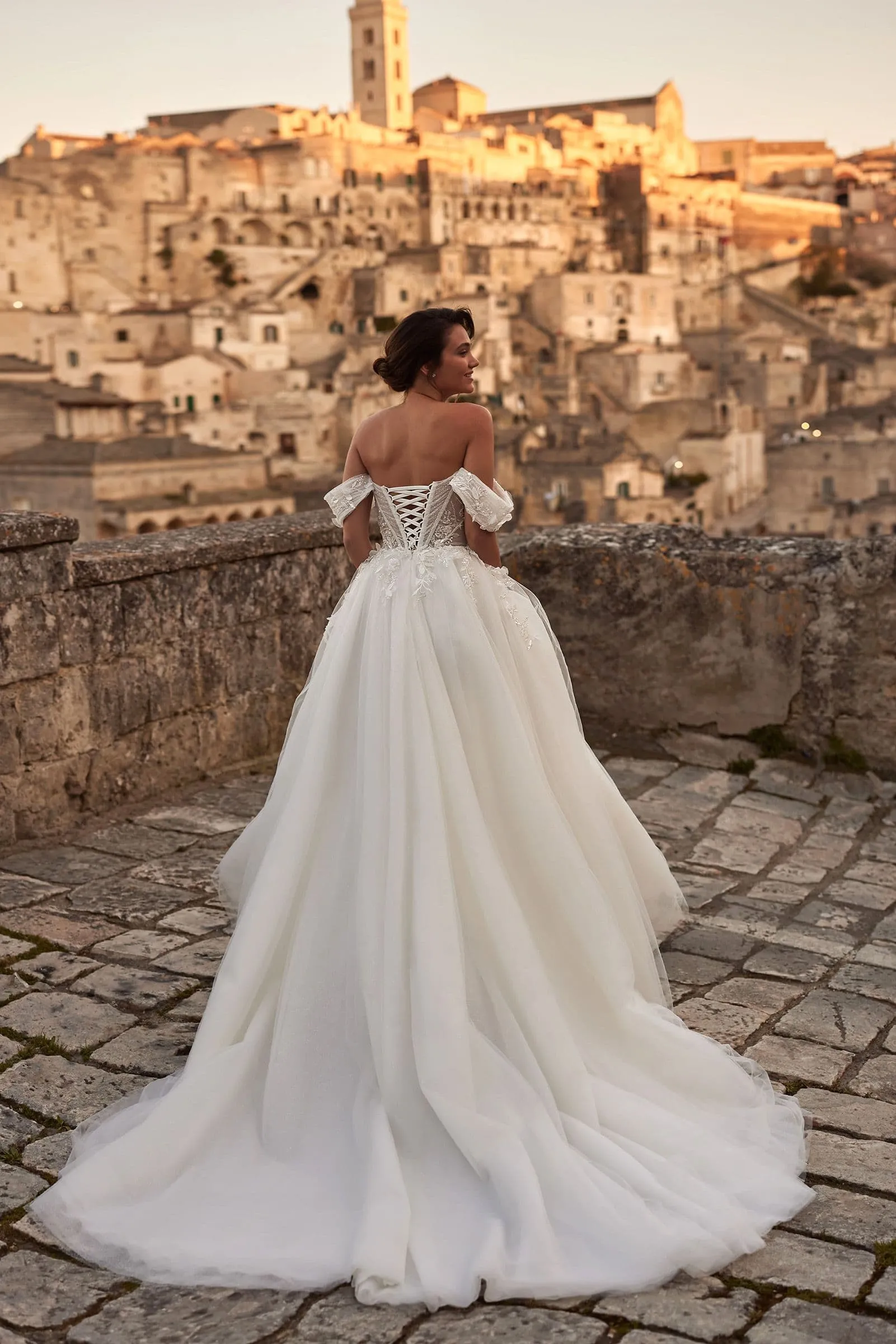 Attractive A-line Wedding Dress New Strapless Tulle Off the Shoulder Brush Train Lacing Up - Image 2
