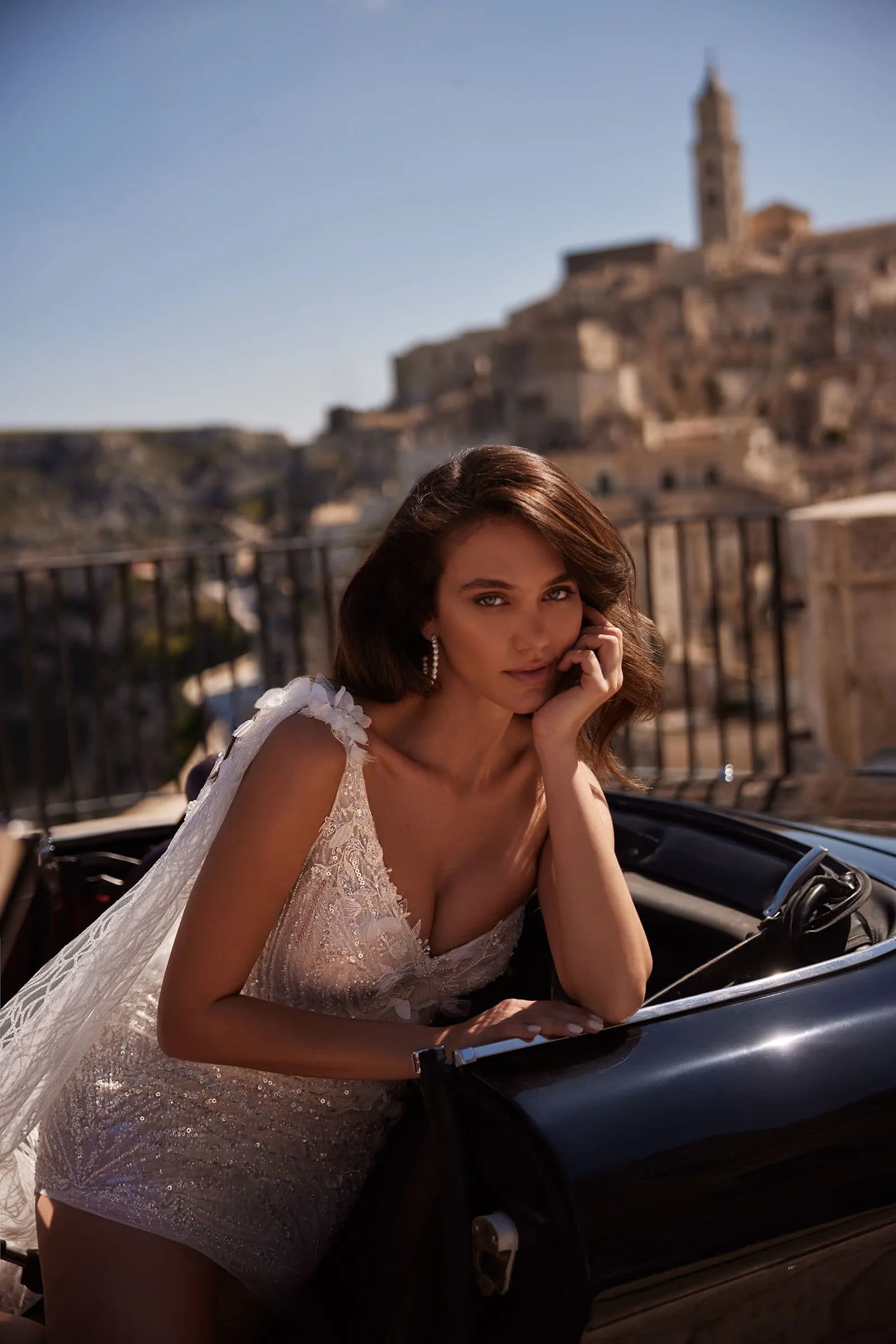 Attractive One Shoulder Wedding Dresses Lace Appliques Sleeveless Pleat Corset Vestidos De Novia - Image 3