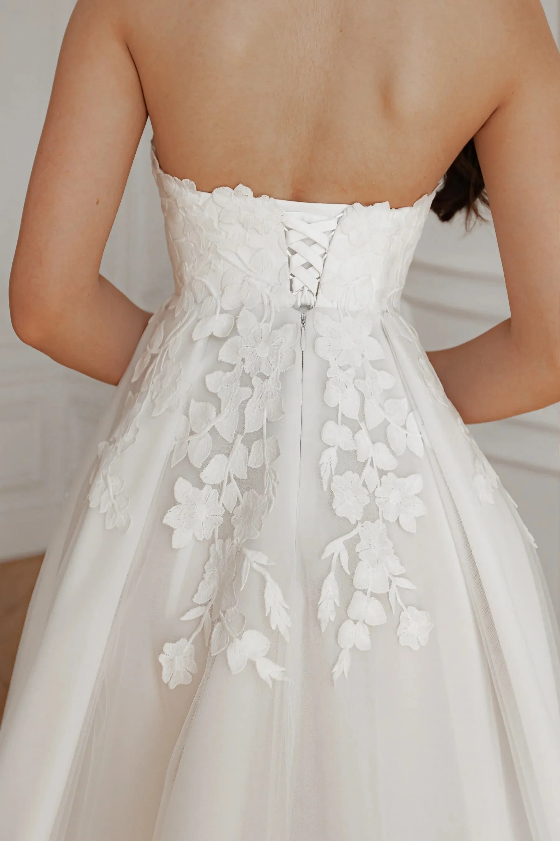 Wedding Dress with Detachable Train Mermaid Satin Princess Vestido De Novia Court Train Dress Bridal Gown Bow Simple - Image 4