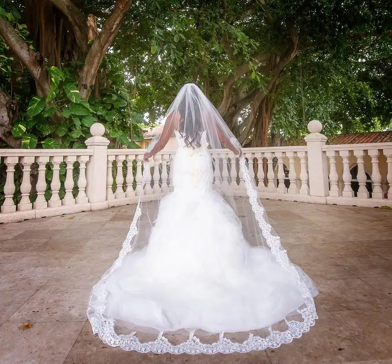 Beautiful Lace Wedding Veil 1 Layer 3M Long Bridal Veil Cathedral Wedding Veil  Bridal Accessories in White , Off white , Ivory - Image 3