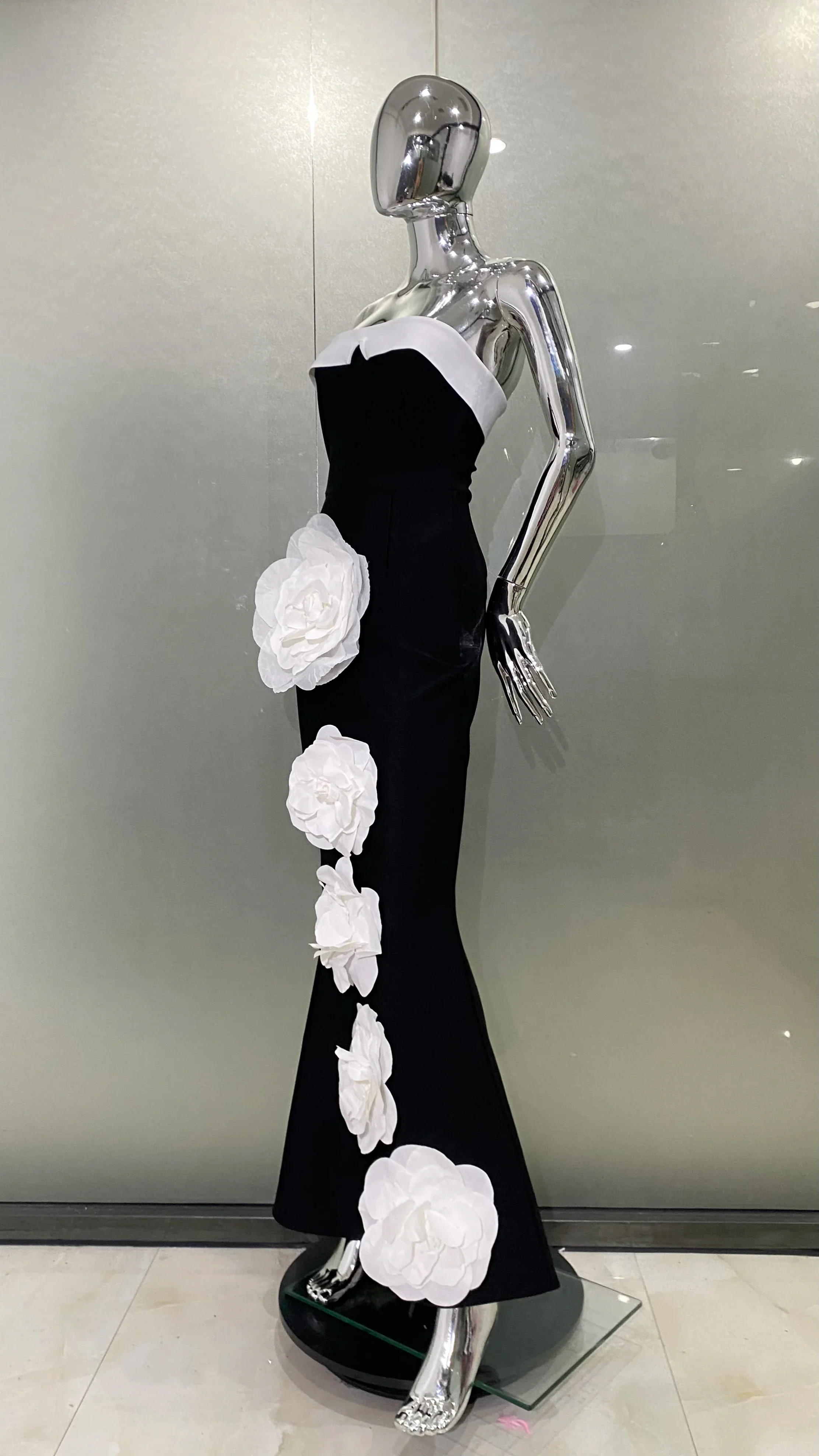 Black Color Women Sexy Off the Shoulder Bodycon Bandage Long Dress White Flowers Fashion Celebrate Evening Party Outfit - Image 5