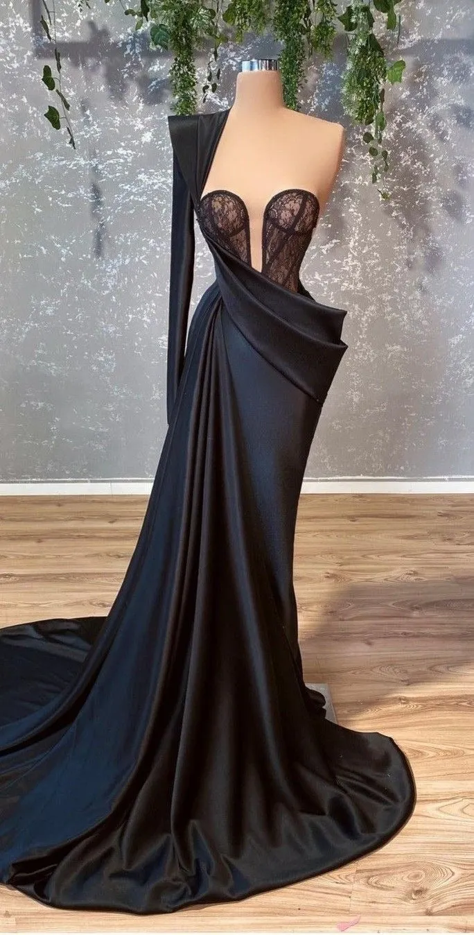 Black Elegant Off Shoulder Mermaid One Shoulder Sleeve Prom Gown Satin Pleat Floor-Length Formal Lace Applique Evening Dresses - Image 3