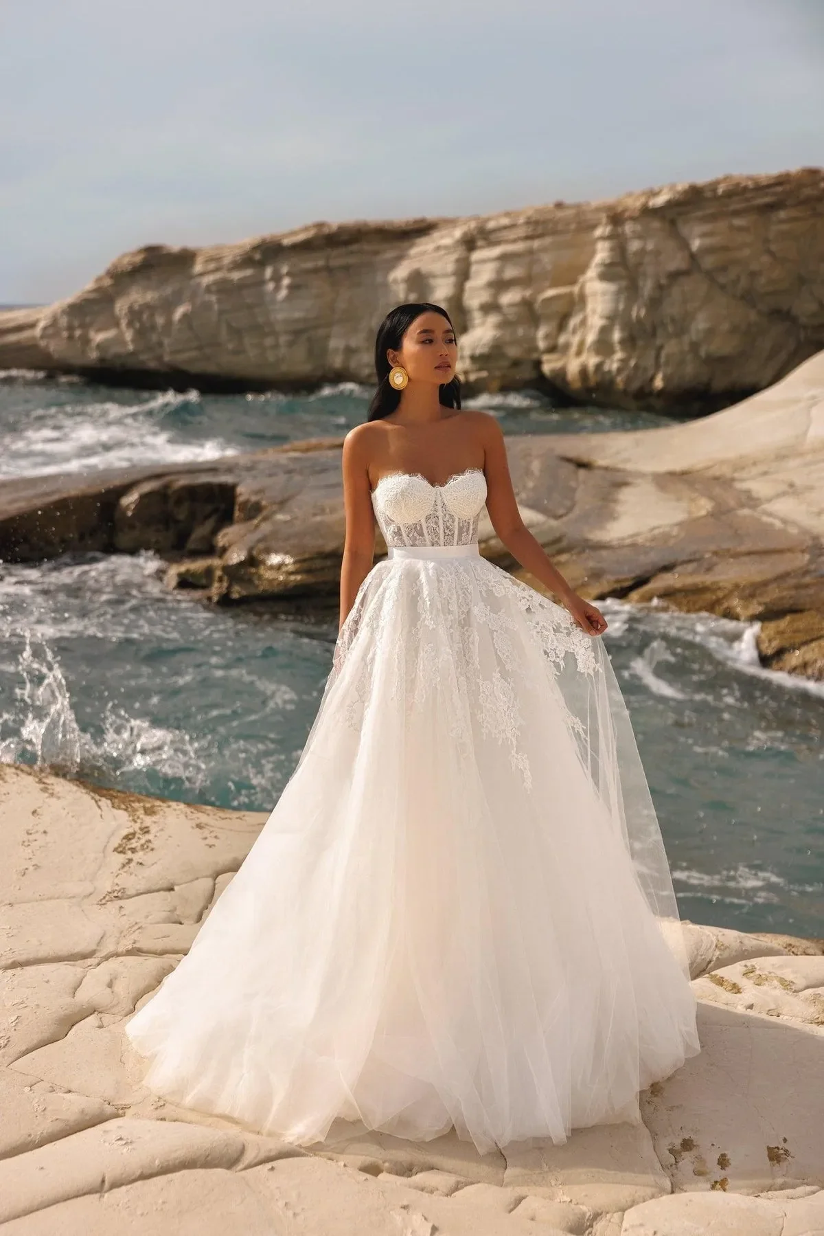 Boho Tulle Wedding Dress Sleeveless Lace A Line Customized Beach Bridal Wed Gown Strapless Sweetheart Illusion Bridal Gown - Image 3