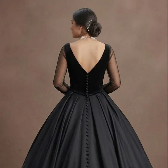 Bold Black Quinceañera Dress with Contrast Color Lining - Image 5