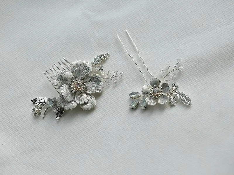 Bridal Hair Jewelry Flower Leaf Hair Combs Silver Color Head Pieces Rhinestones Hairpins For Women Brides Wedding Accessories - Image 3