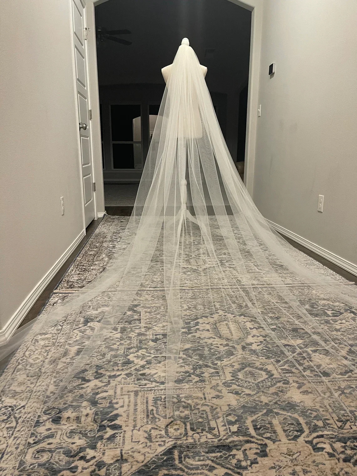 Cathedral Wedding Veil White Off-White Champagne Ivory Colors Minimalistic Design with Metal Comb
