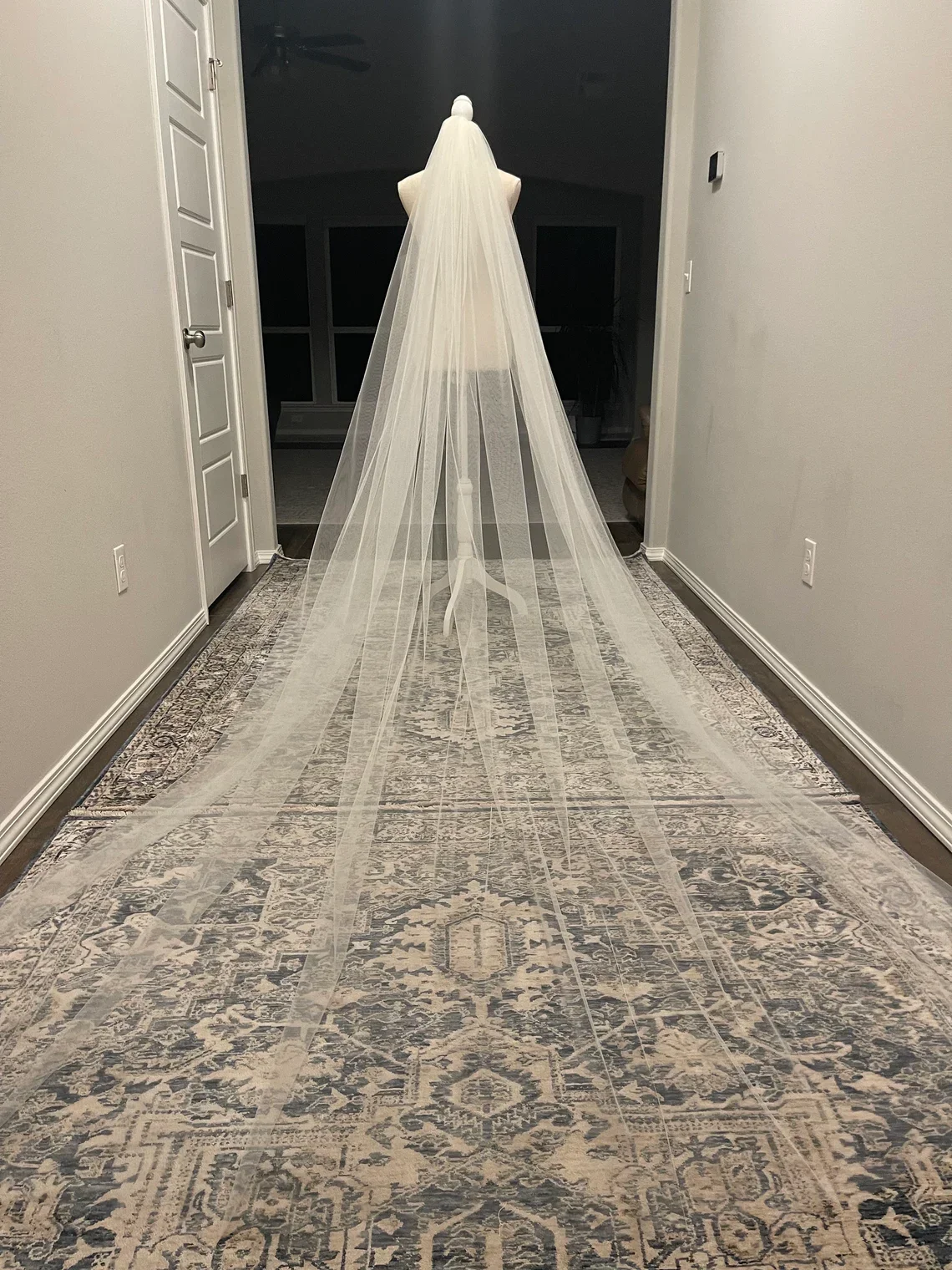 Cathedral Wedding Veil White Off-White Champagne Ivory Colors Minimalistic Design with Metal Comb - Image 2
