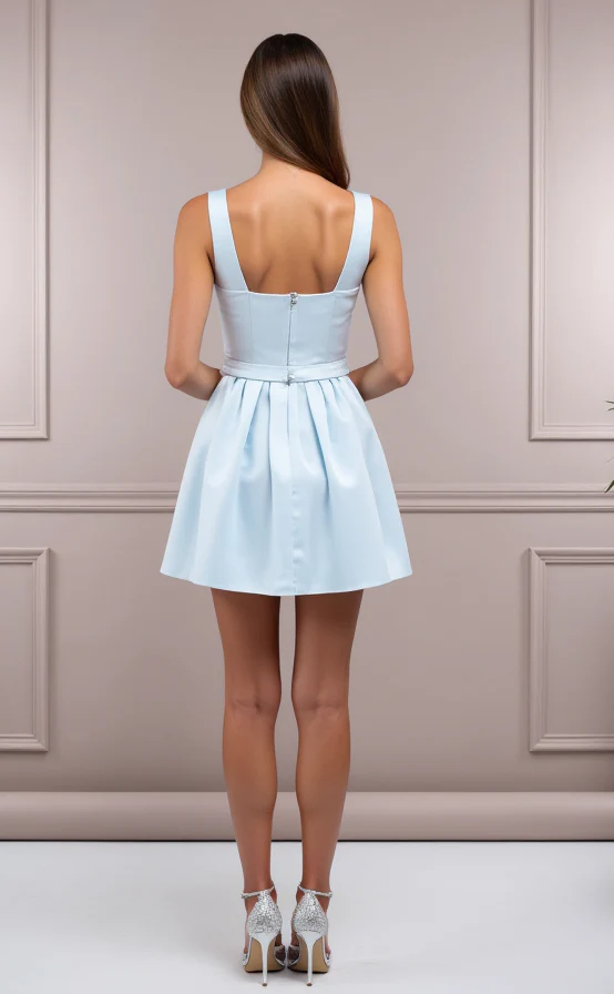 Chic Blue Evening Dress & Prom Dress with Sculpted Fit and Mesh Details - Image 3