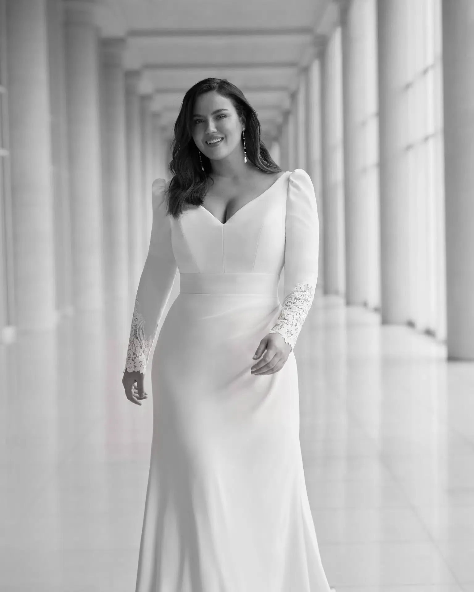 Elegant Flared Wedding Dress Bow Satin Court Train Satin Modern Princess Mermaid Vestido De Novia Bridal Gown - Image 2