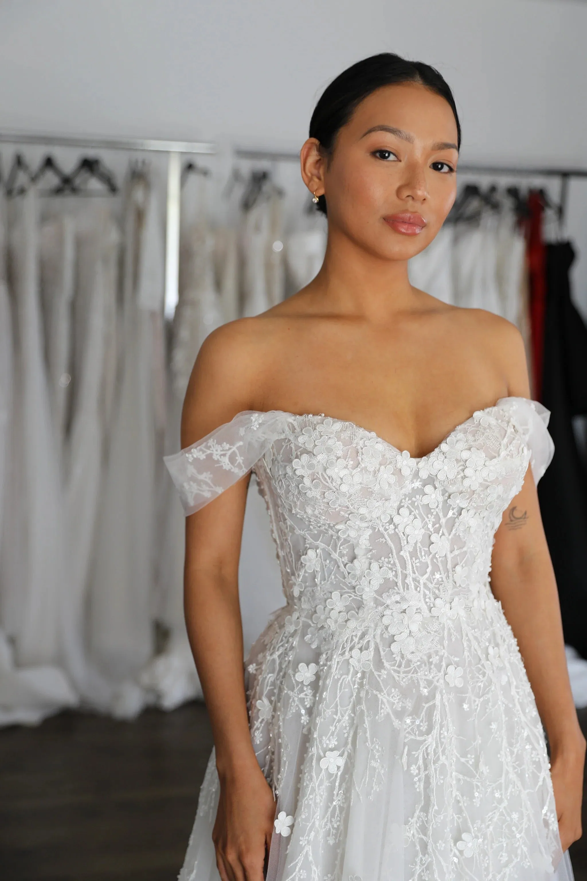 Detachable Off-the-Shoulder Tulle Lace Sleeves Wedding Dress Vestido De Novia Bow Satin Court Train Dress Bridal Gown Skirt - Image 8