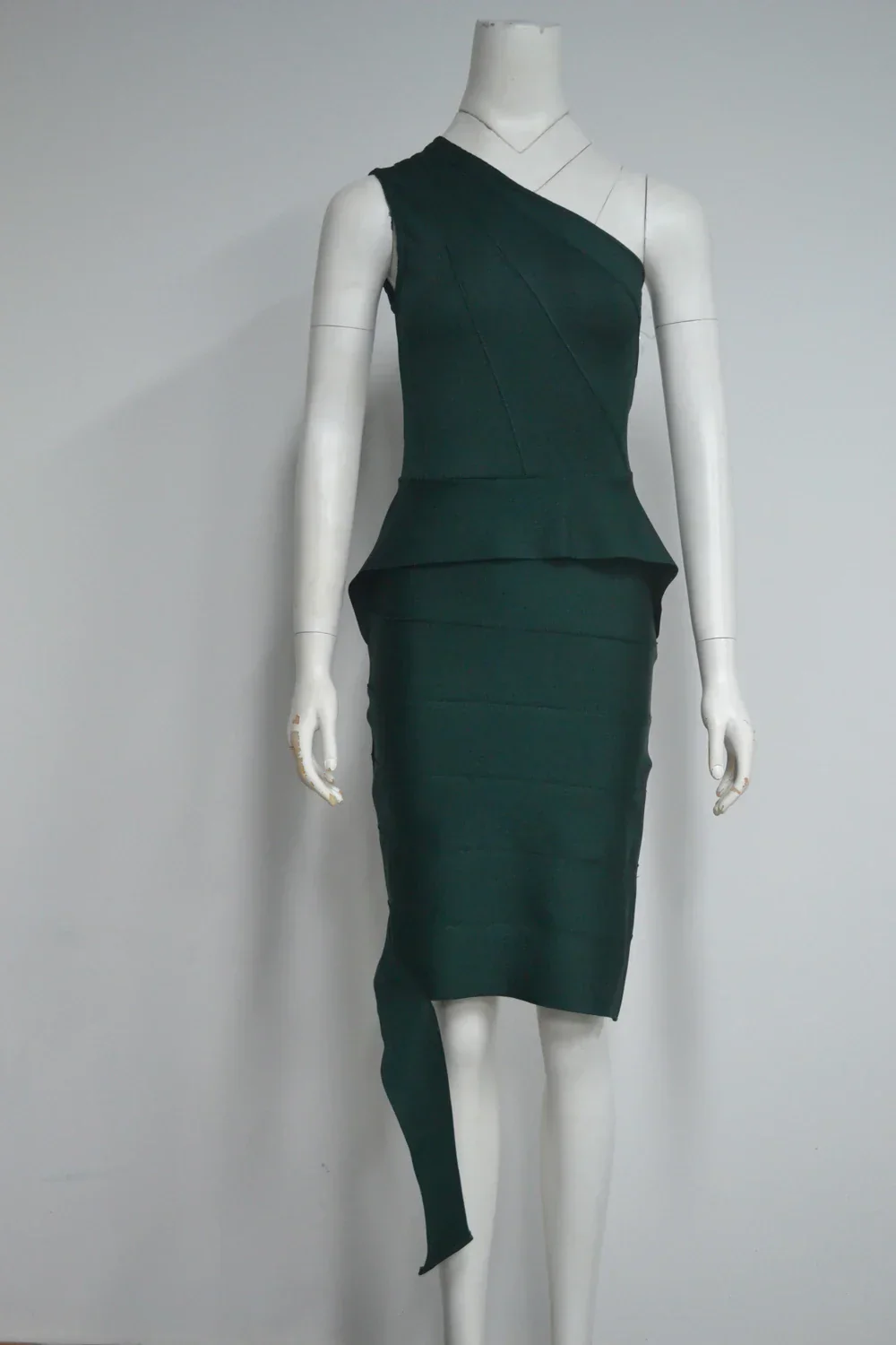 Darkgreen Color Women Sexy One Shoulder Ruffles Bodycon Mini Bandage Dress Office Lady Celebrate Evening Party Outfit Vestido - Image 2