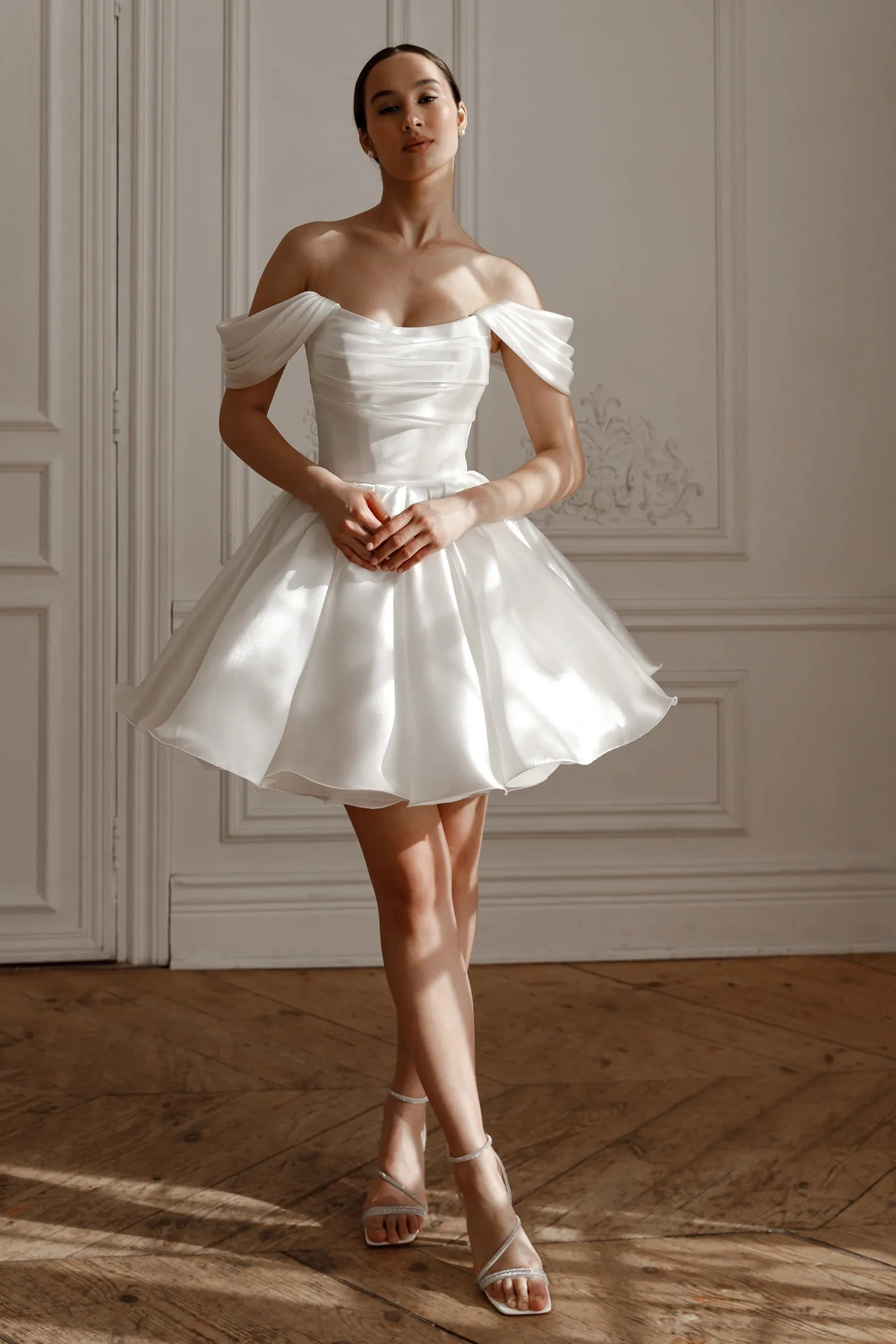 Short Wedding Dress with Detachable Straps Modern Mermaid Princess Gown Bow Court Train Dress Satin Vestido De Novia - Image 3