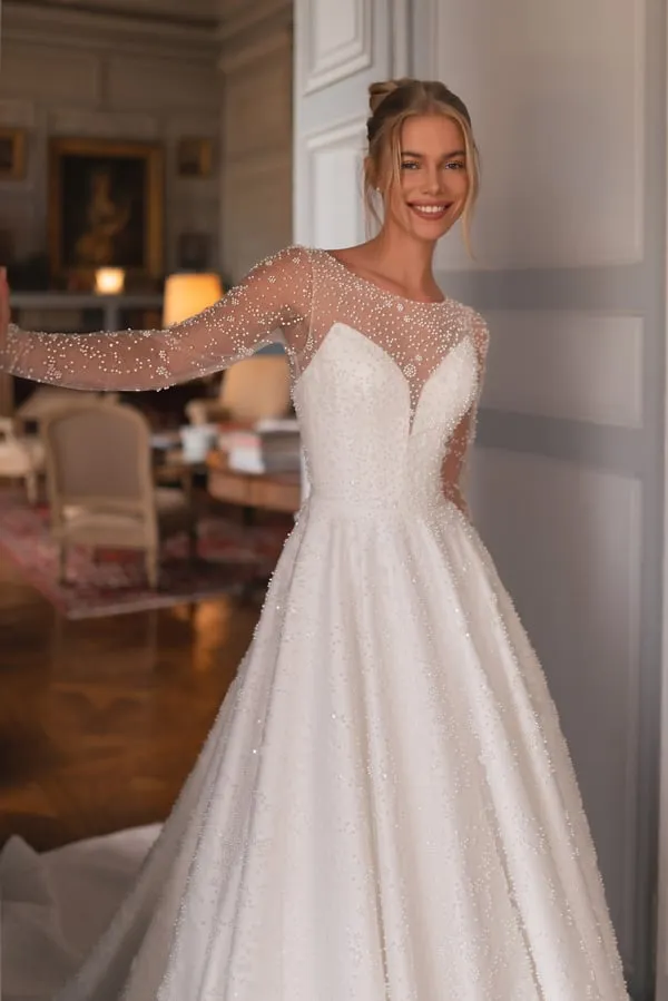 Design Classic Scoop Neck Long Sleeve A-Line Wedding Dress Exquisite Pearls Lace Sweep Train Princess Bridal Gown Customize - Image 3