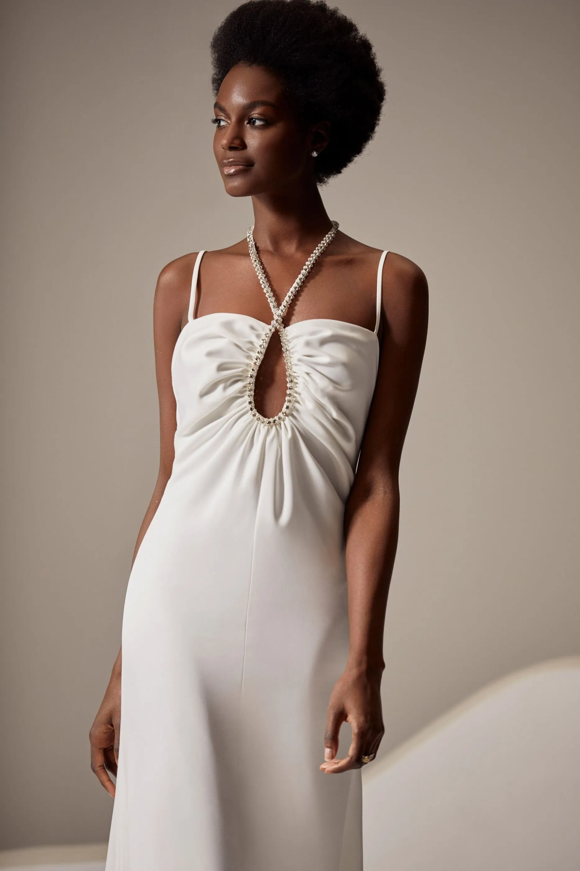 Silky Delicate Wedding Dress with Open Back and Beaded Spaghetti Straps Bow Satin Bridal Gown Modern Court Train Princess Vestido De Novia Mermaid - Image 2