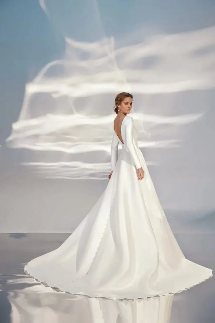 Elegant A-Line Wedding Gown with Long Sleeves, High Neckline, and a Flattering Natural Waistline – Minimalist Bridal Dress - Image 2