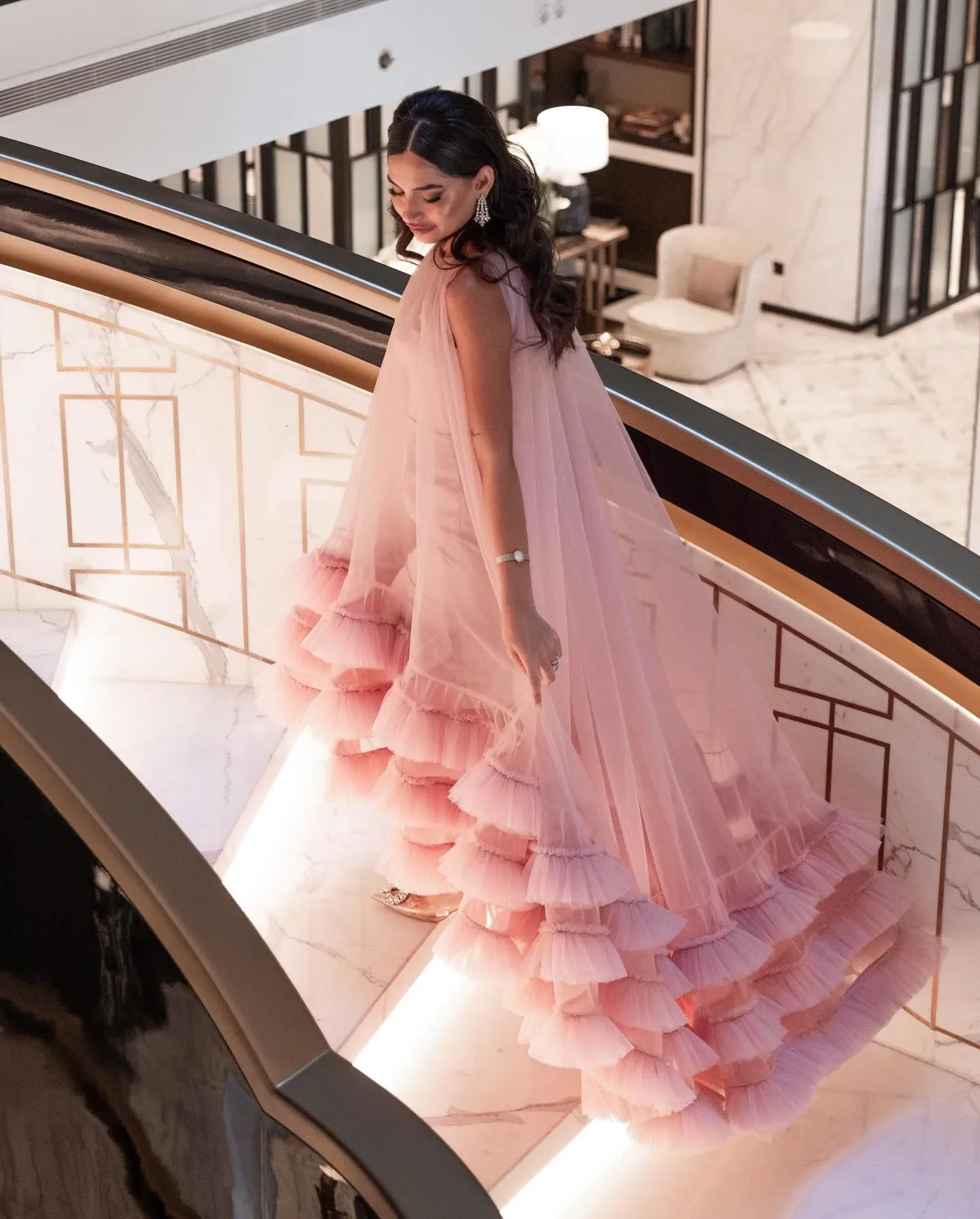 Elegant Baby Pink Tulle Prom Dress Straight O-Neck Tiered Ruched Formal Evening Dress Floor Length Party Gown - Image 6