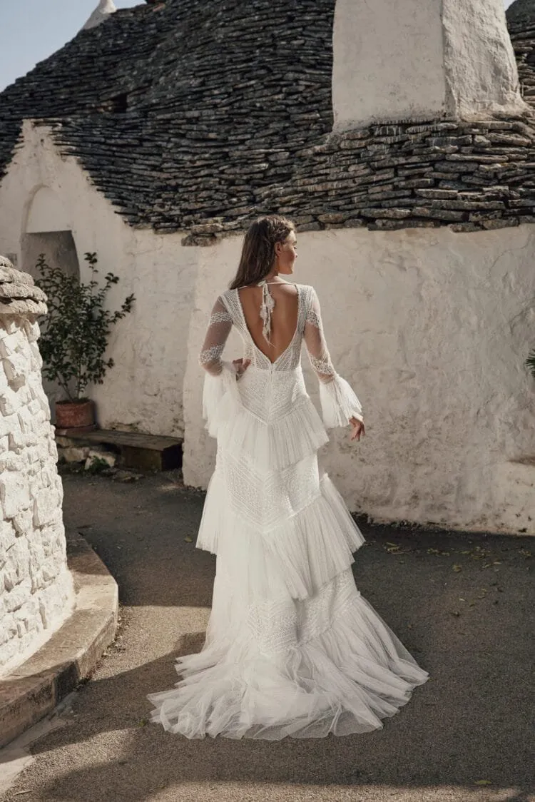 Elegant Beach Wedding Dress with Long Sleeves, V-Neckline & Intricate Lace for a Breathtaking and Romantic Bridal Look - Image 2