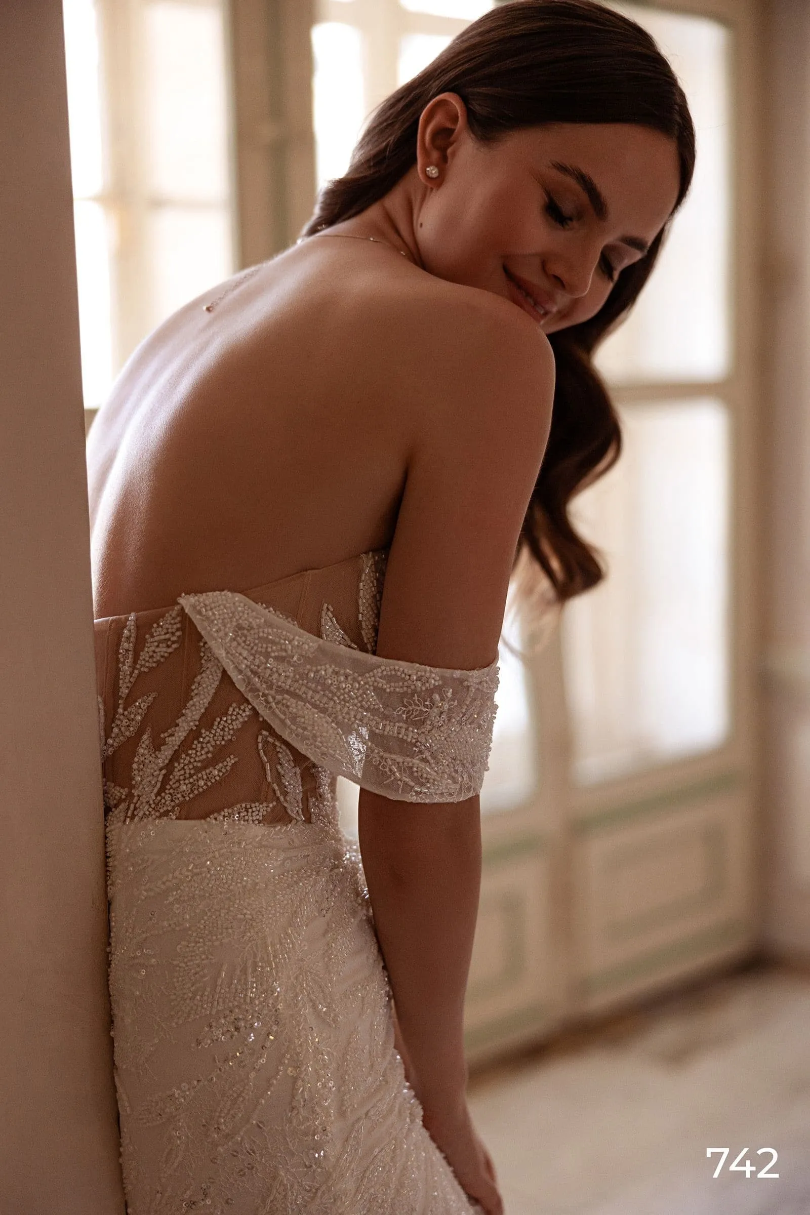 Elegant Mermaid Classic Women's Wedding Dresses Modern Lace Appliques Bride Gowns Popular Off Shoulder Wedding Gown - Image 3