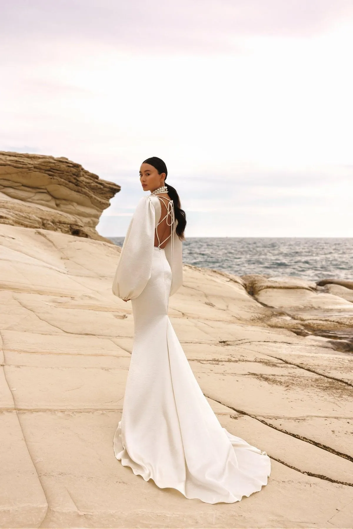 Elegant Mermaid Wedding Dress Silk Taffeta With Sheath Ball Gown V-Neck Bishop Sleeve Bridal Dress Lace Up Vestido De Casamento - Image 2