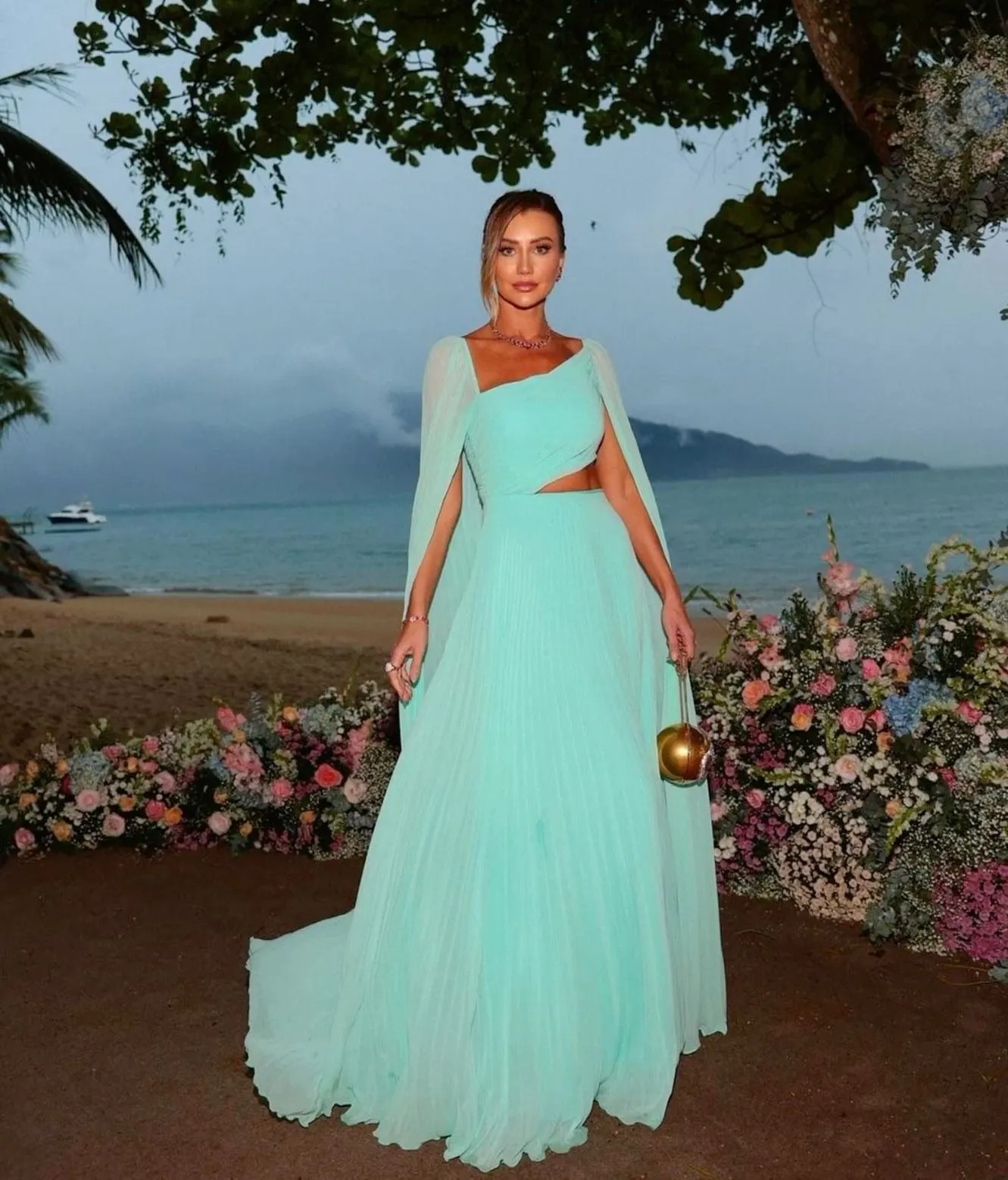 Elegant Mint Green Chiffon Prom Dress A-Line Long Cape Sleeves Floor Length Formal Evening Dress Women Party Gowns - Image 3