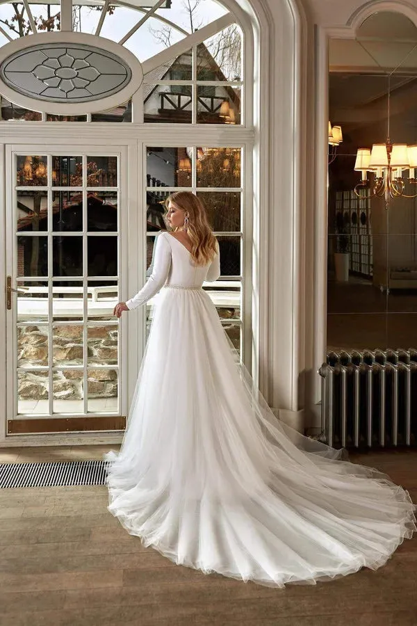 Elegant Plus Size A-Line Wedding Dress with Long Sleeves and V-Neckline, Featuring a Flattering Natural Waistline for a Timeless Bridal Look - Image 2