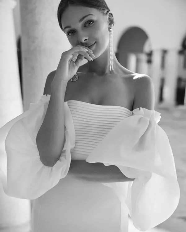 Detachable Sleeves and Detachable Georgette Train Wedding Dress Modern Mermaid Satin Bridal Gown Princess Court Train Bow Vestido De Novia - Image 3
