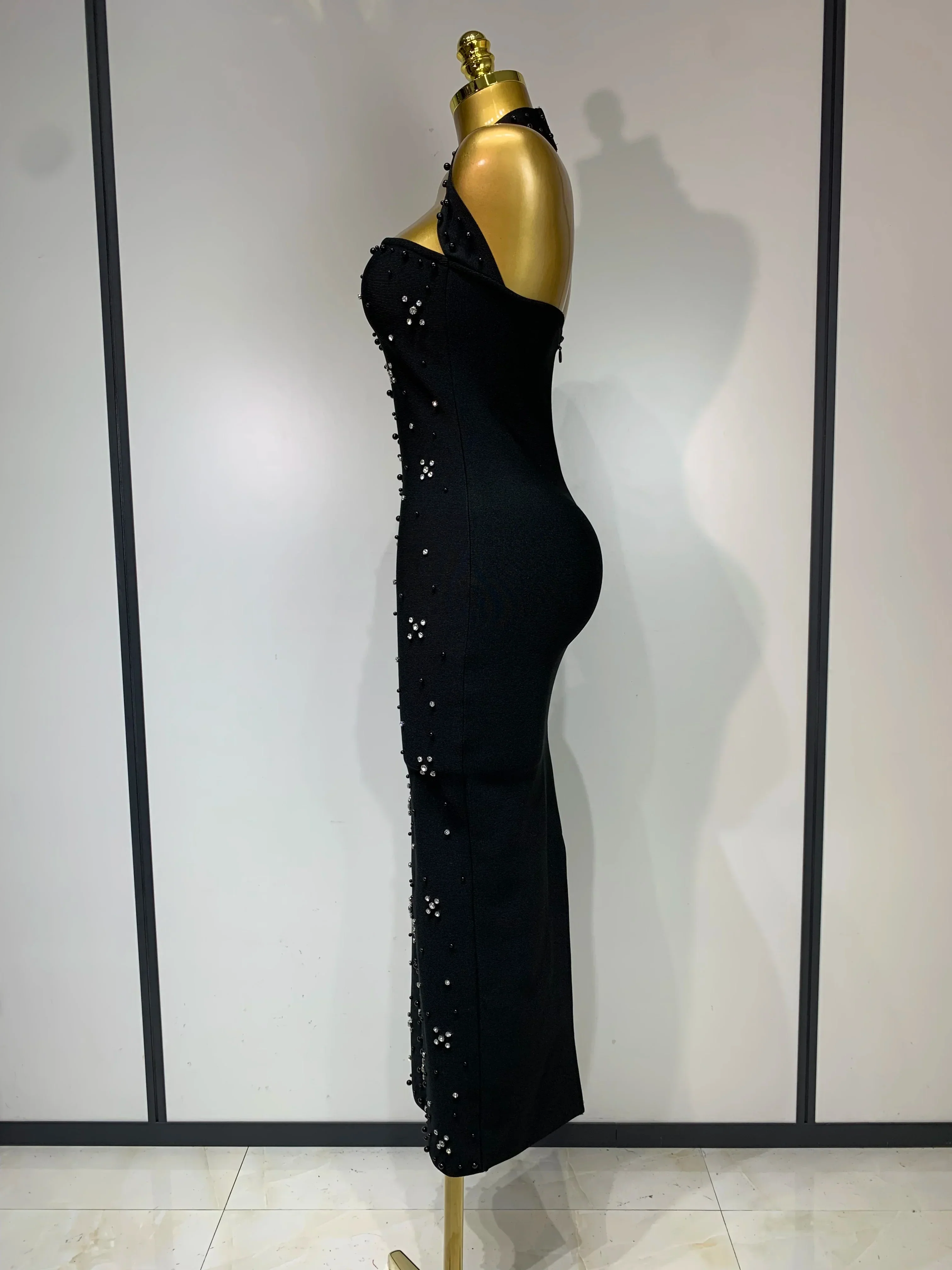 Elegant Sparkly Rhinestone Pearl Halter Backless Bodycon Bandage Long Dress  Women Luxury Birthday Evening Party Gowns - Image 3