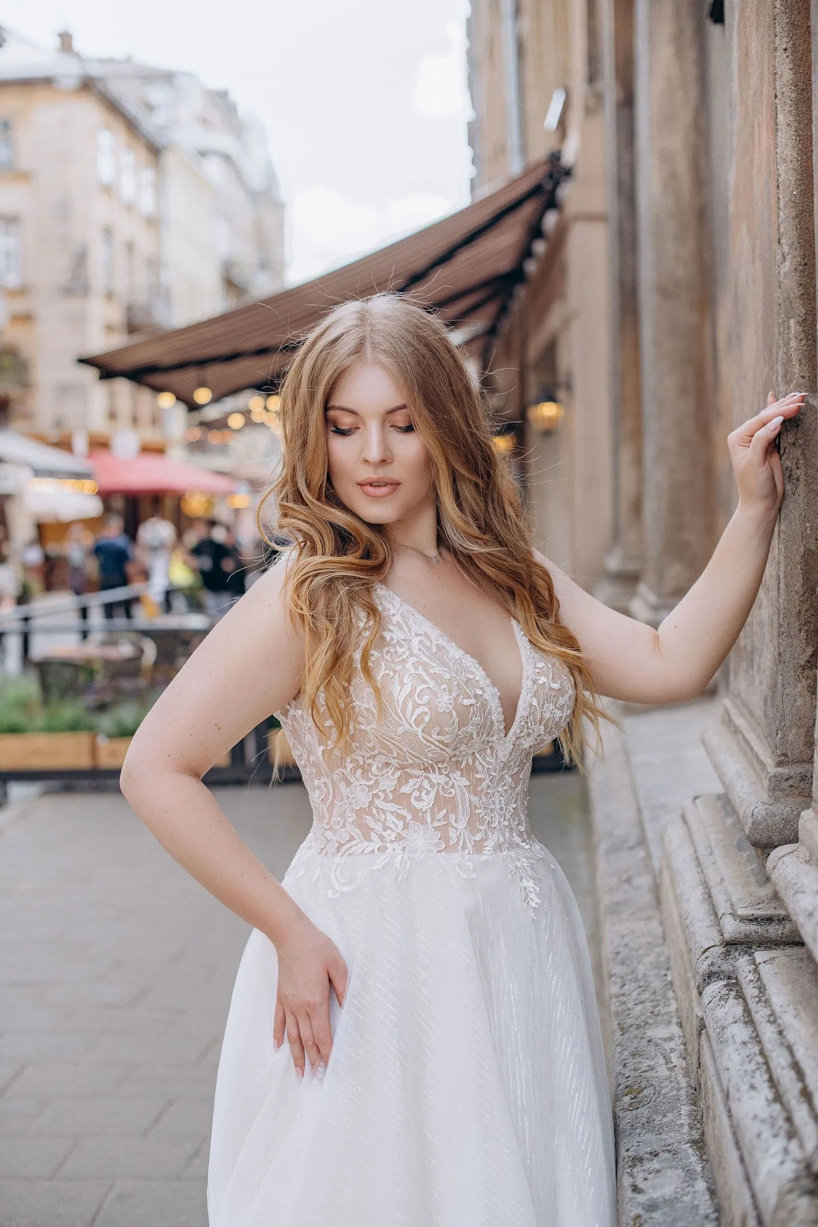 Elegant Wedding Dresses Plus Size V Neck Sleeveless Bride Gowns Applique Back Zipper Sweep Train A-Line Tulle Vestidos De Novia - Image 3