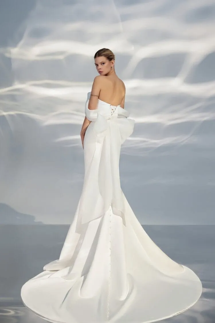 Ethereal Off-Shoulder A-Line Wedding Gown with Sweetheart Neckline, Bant Embellishment, and a Natural Waistline for a Breathtaking Bridal Look - Image 2