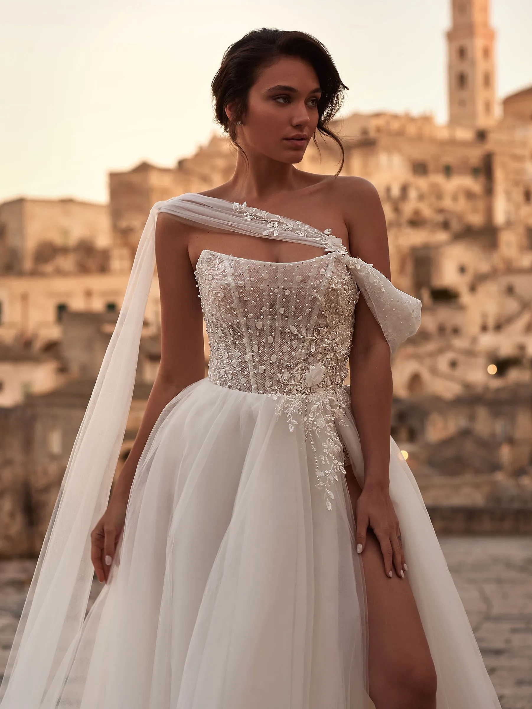 Fancy High Side Slit A Line Bridal Dress for Women One Shoulder Wedding Dresses With Cape Appliques Vestidos De Novia - Image 3