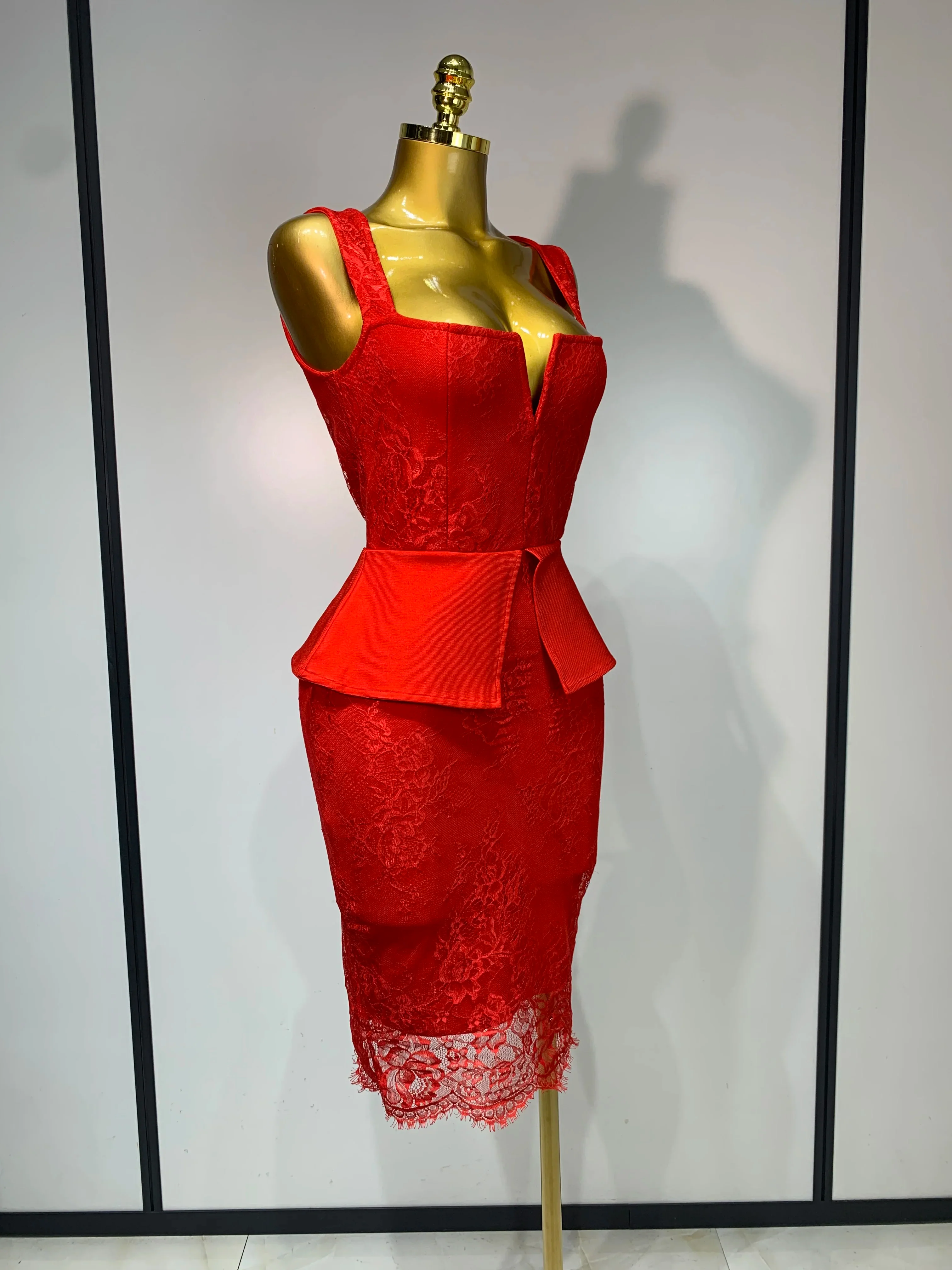 Fashion Sexy Celebrity Elegant V Neck Midi Bodycon Bandage Dress Red Lace Dress Evening Party Cocktail Luxury Birthday Dresses - Image 2