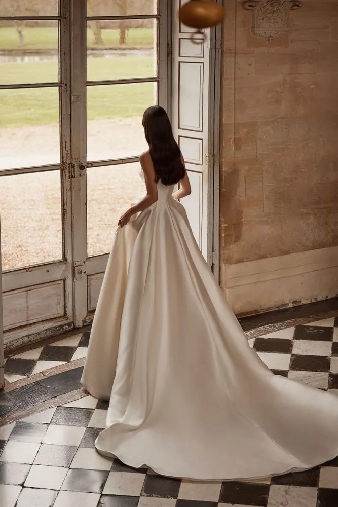 Sophisticated A-Line Wedding Gown Fashioned from Mikado Satin Bridal Gown Princess Wedding Dress Modern Court Train Bow Vestido De Novia Mermaid - Image 3
