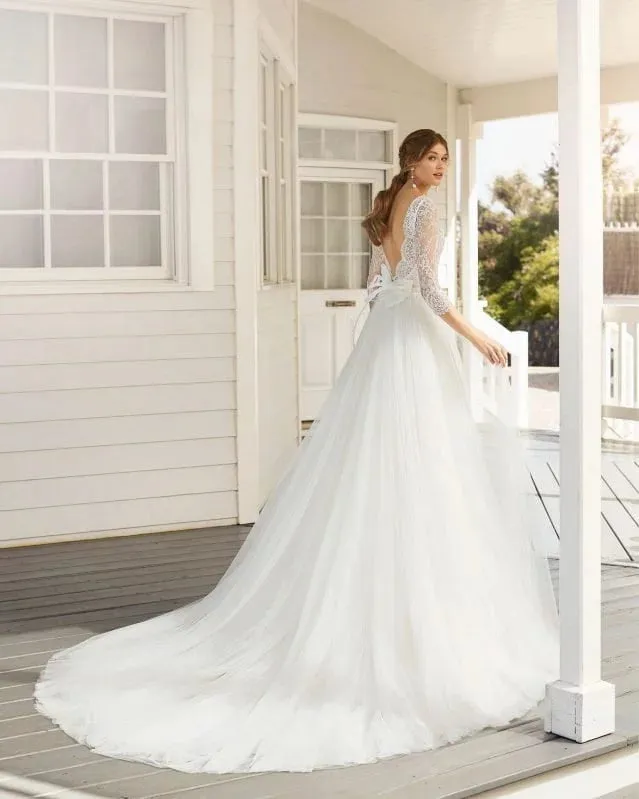 Graceful A-Line Wedding Gown with Long Sleeves, Elegant V-Neckline, and Exquisite Lace Detailing for a Timeless and Romantic Bridal Look - Image 2