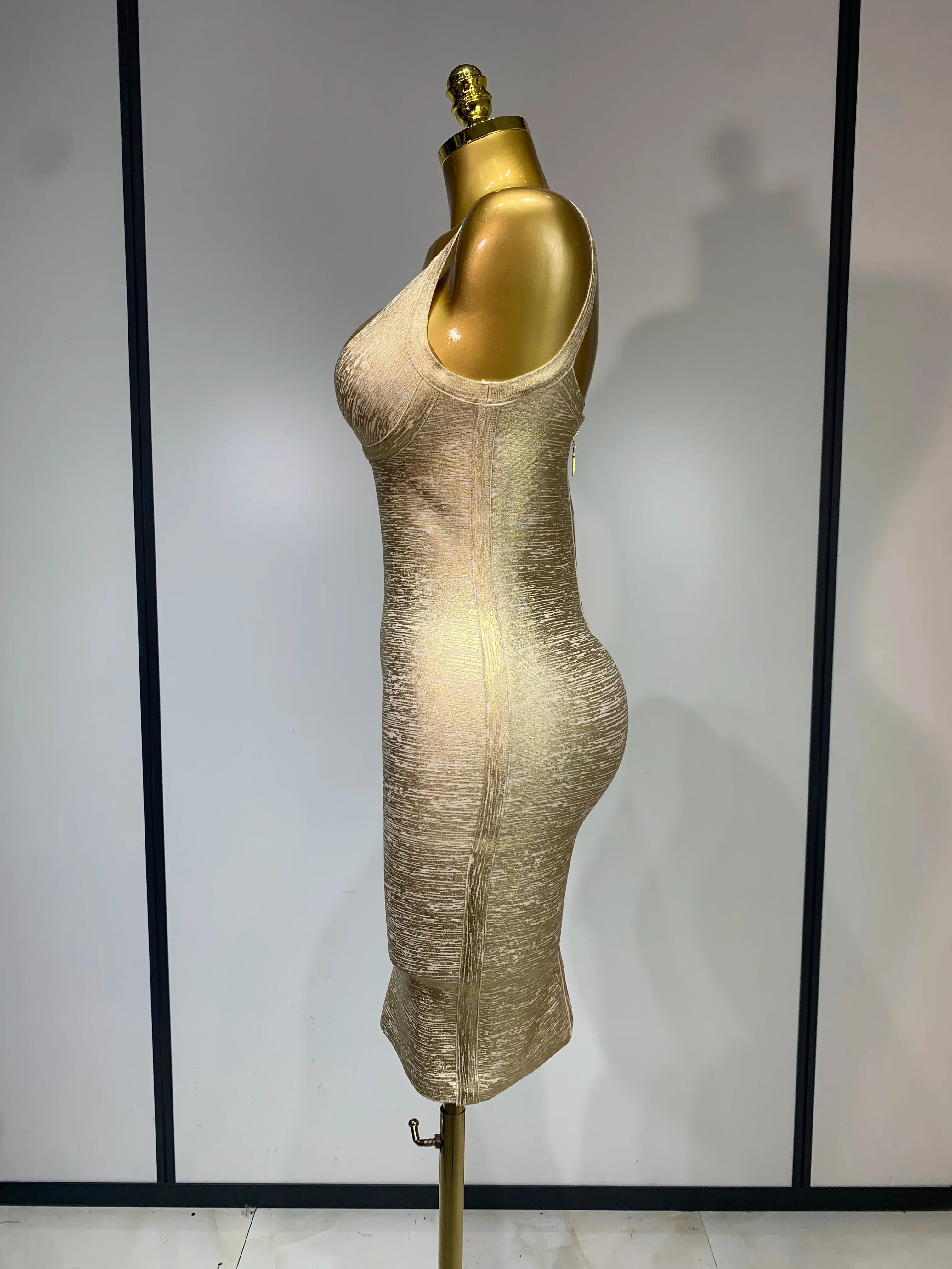 Celebrity Elegant Gold Bodycon Bandage Dress Women Sexy Nightclub Evening Party Luxury Birthday Dress Vestidos - Image 3
