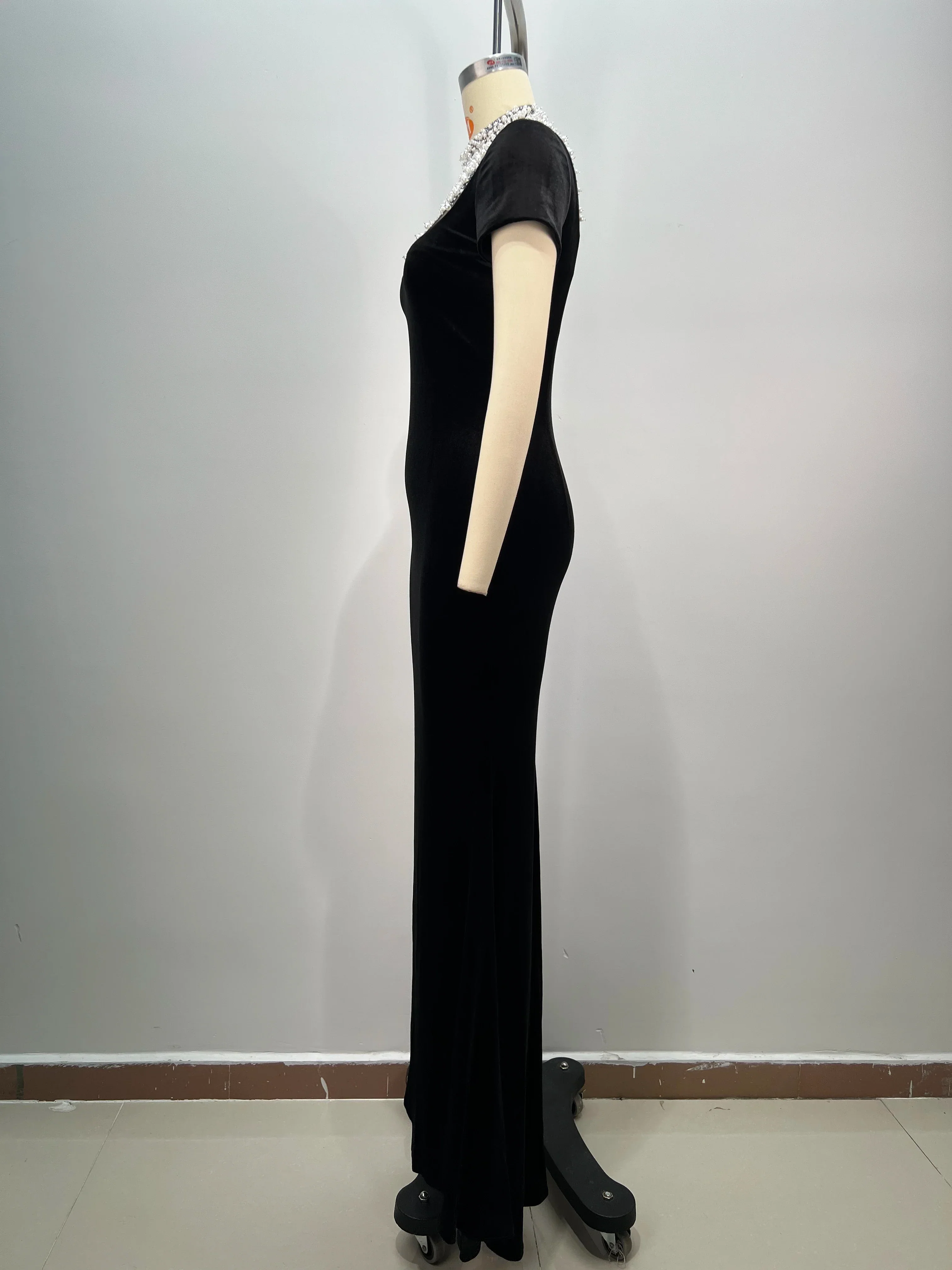 Women Short Sleeve Pearl Beading Velvet Bodycon Long Dress Elegant Evening Party Celebrate Cocktail Dress - Image 3
