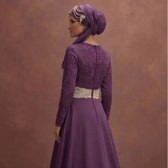 Ivory Belted Muslim Prom Dresses – Structured & Elegant Looks - Image 5